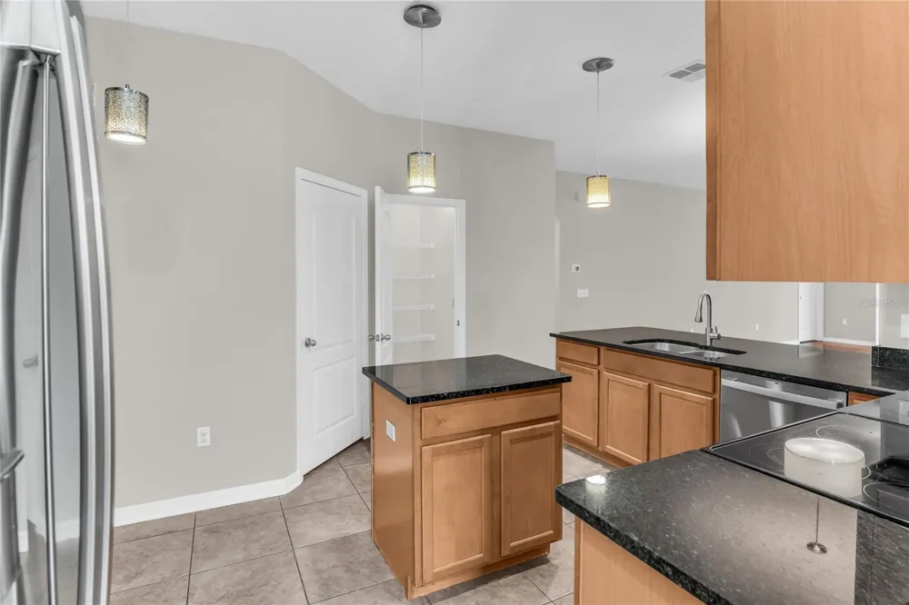 847 AYDEN OAK LANE Ocoee, FL 34761