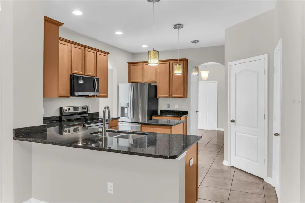 847 AYDEN OAK LANE Ocoee, FL 34761