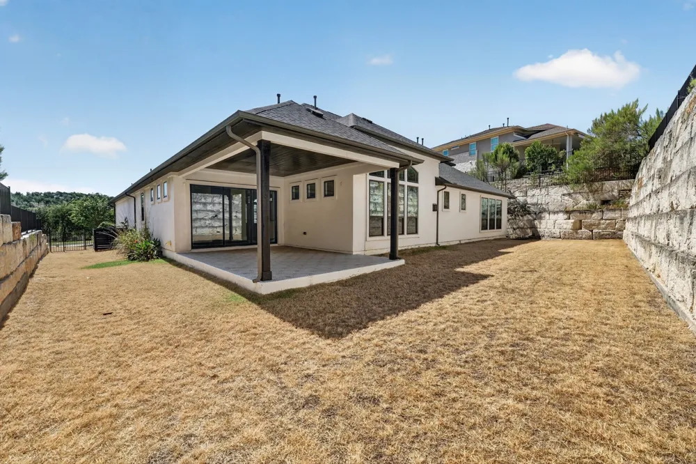 308 Lodestone Lane Austin, TX 78738