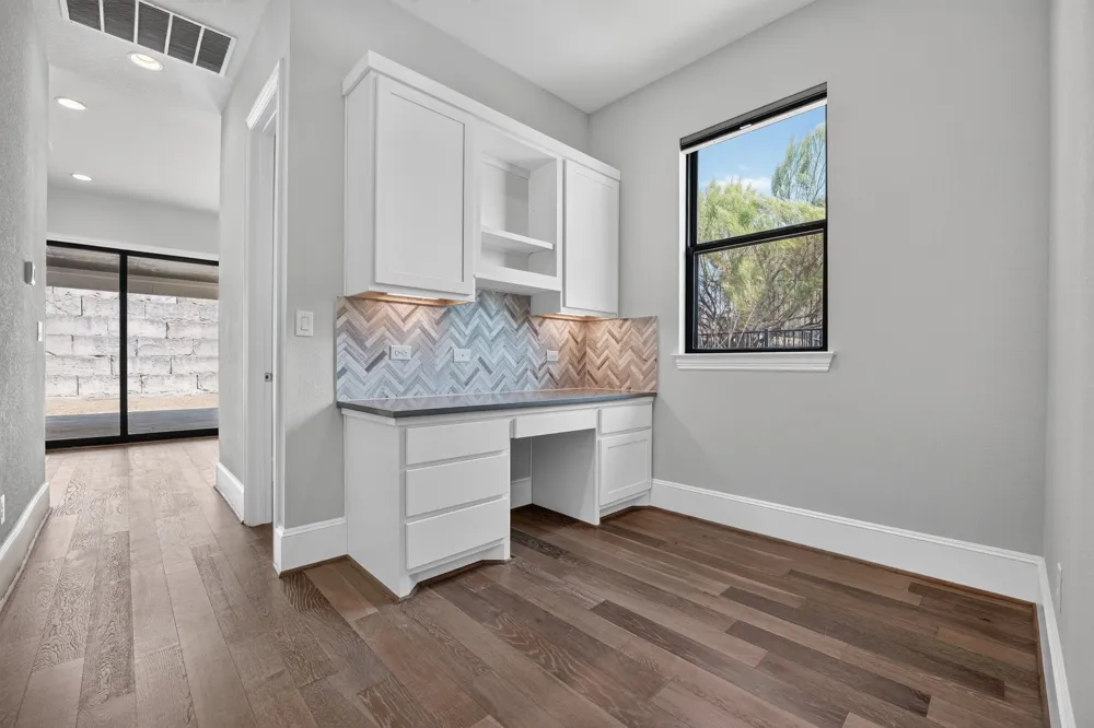308 Lodestone Lane Austin, TX 78738