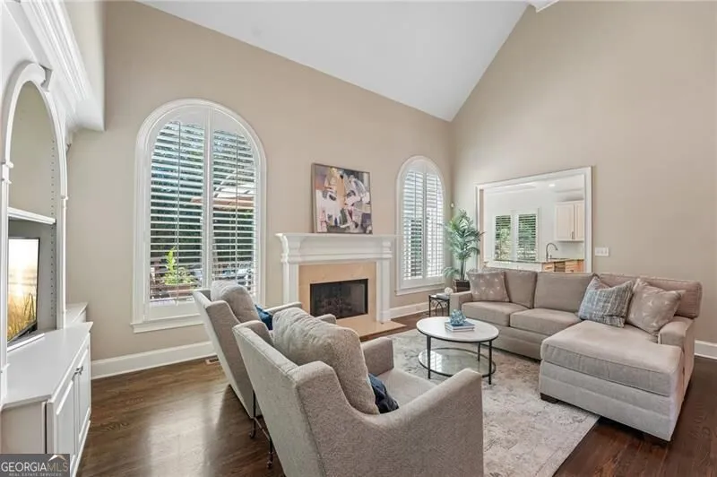 425 Cullingworth DR Johns Creek, GA 30022