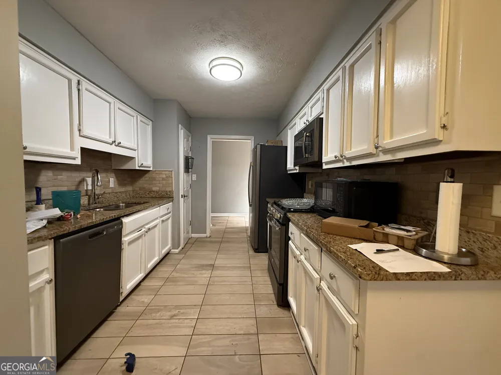 829 Lake Hollow BLVD SW Marietta, GA 30064