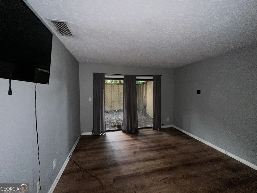 829 Lake Hollow BLVD SW Marietta, GA 30064