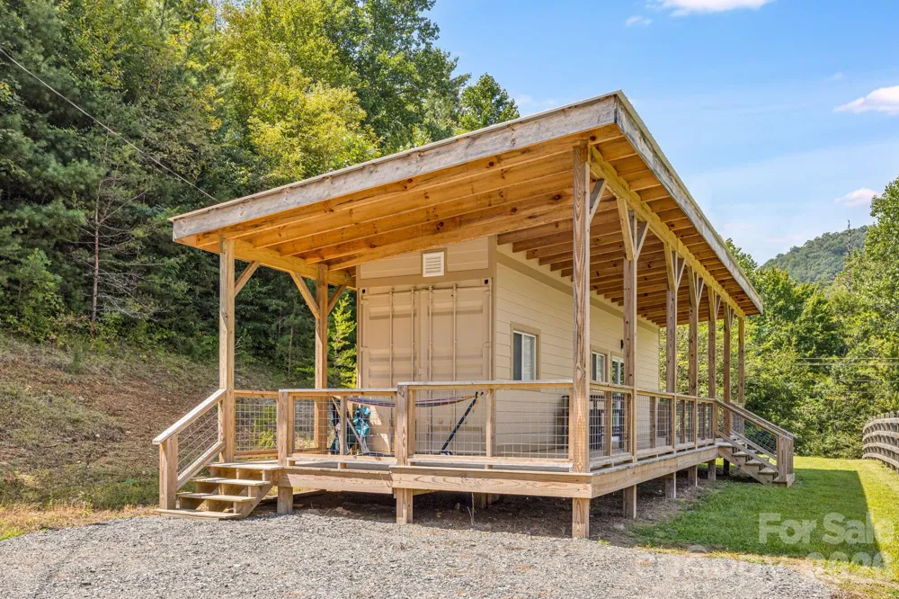58 Guntertown Road Marshall, NC 28753