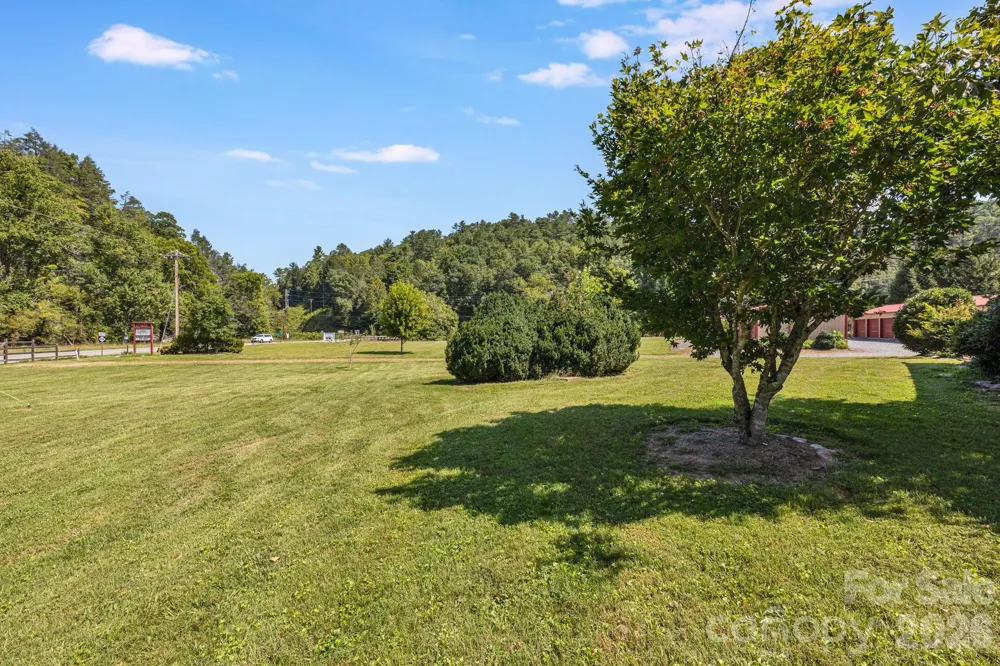 58 Guntertown Road Marshall, NC 28753