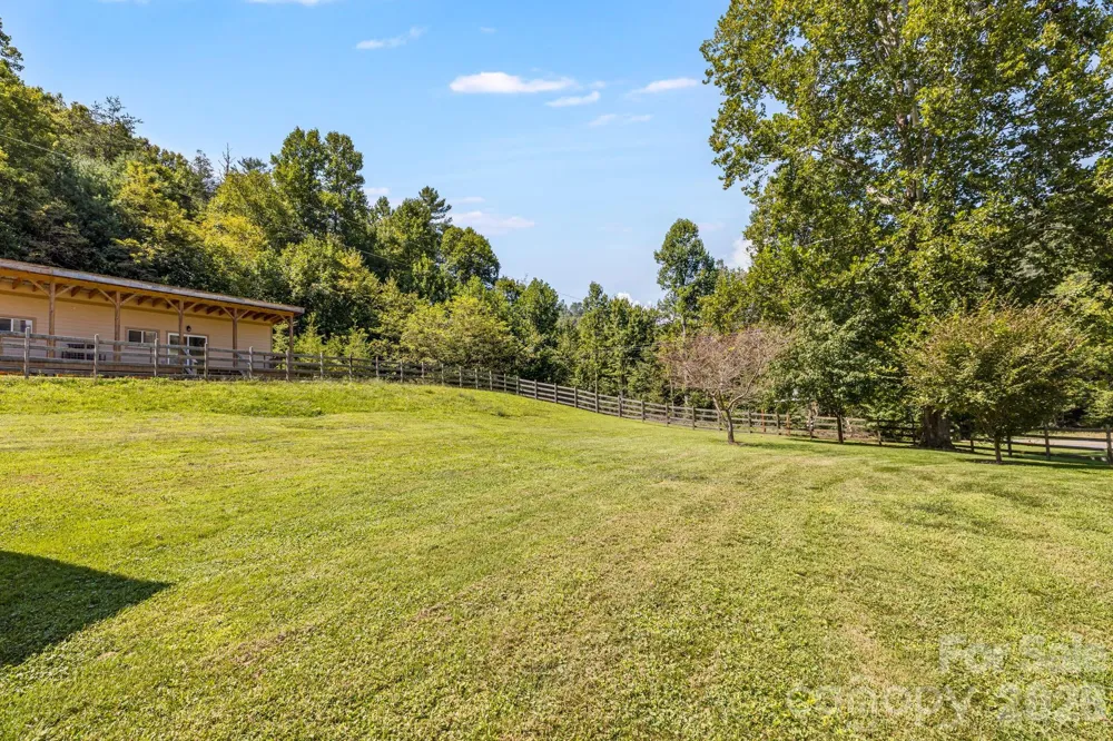 58 Guntertown Road Marshall, NC 28753
