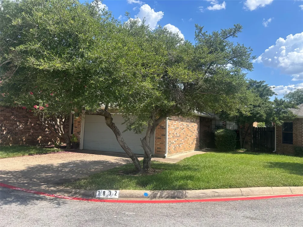 1832 Maplewood Trail Colleyville, TX 76034