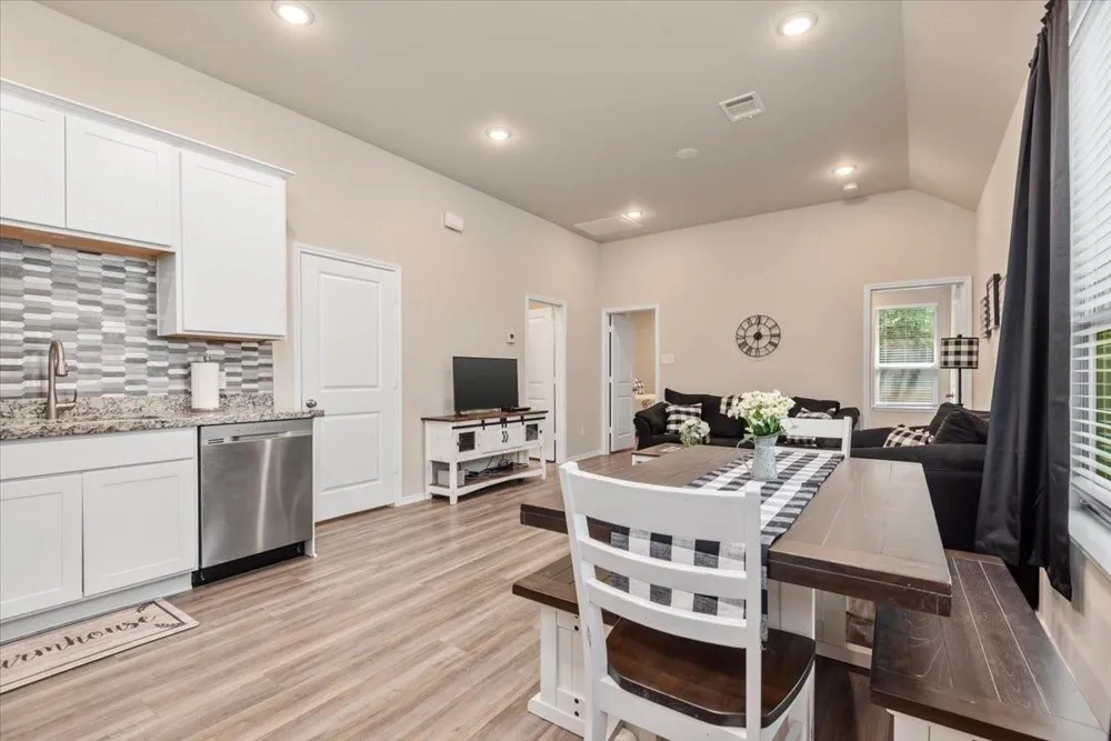 11636 Vistawood Street Willis, TX 77318
