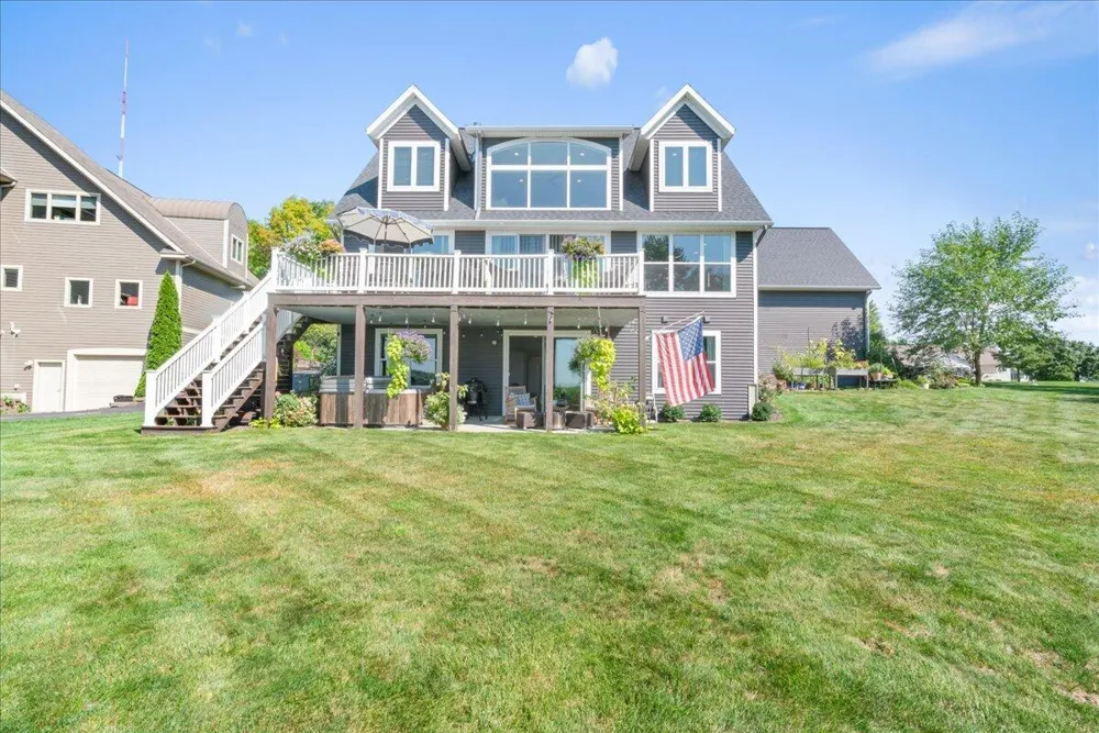 12355 Bayview Drive Wayland, MI 49348