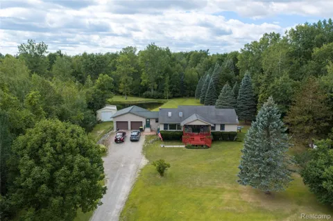 2392 Davis Road