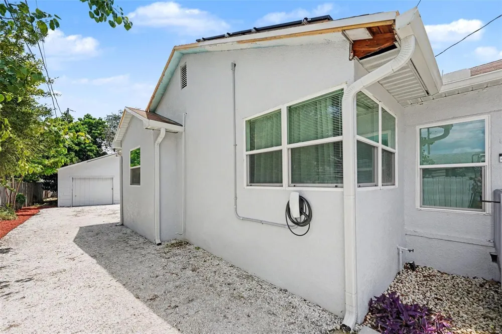 5709 35TH STREET St Petersburg, FL 33714