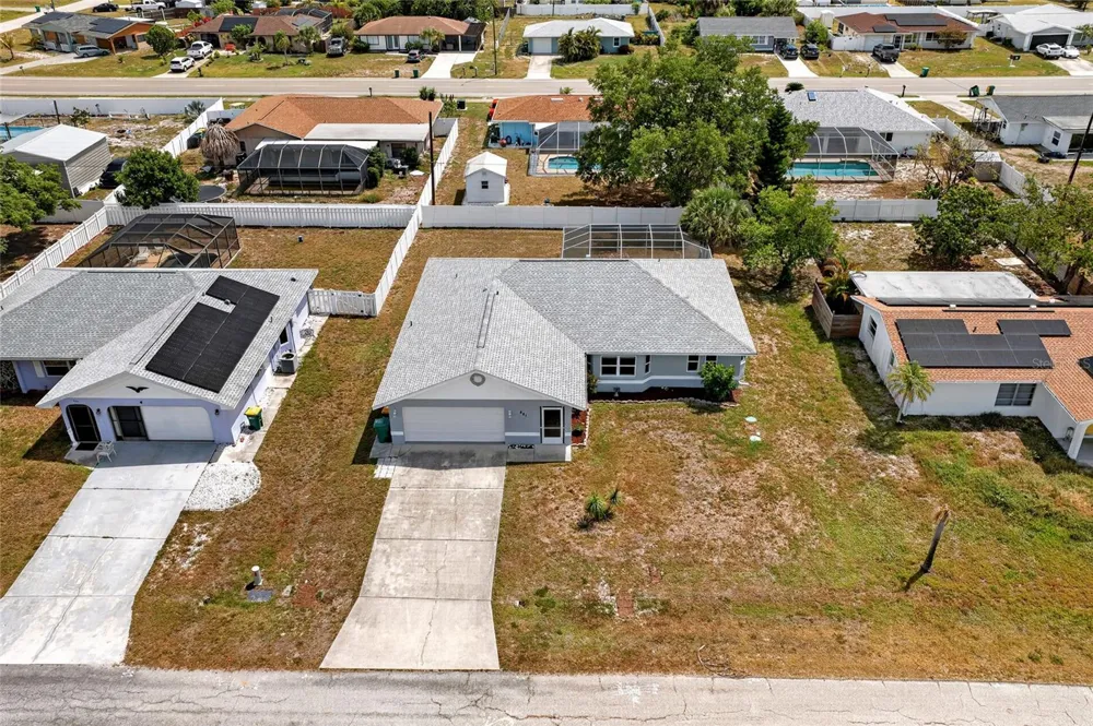 881 RIVIERA LANE NW Port Charlotte, FL 33948