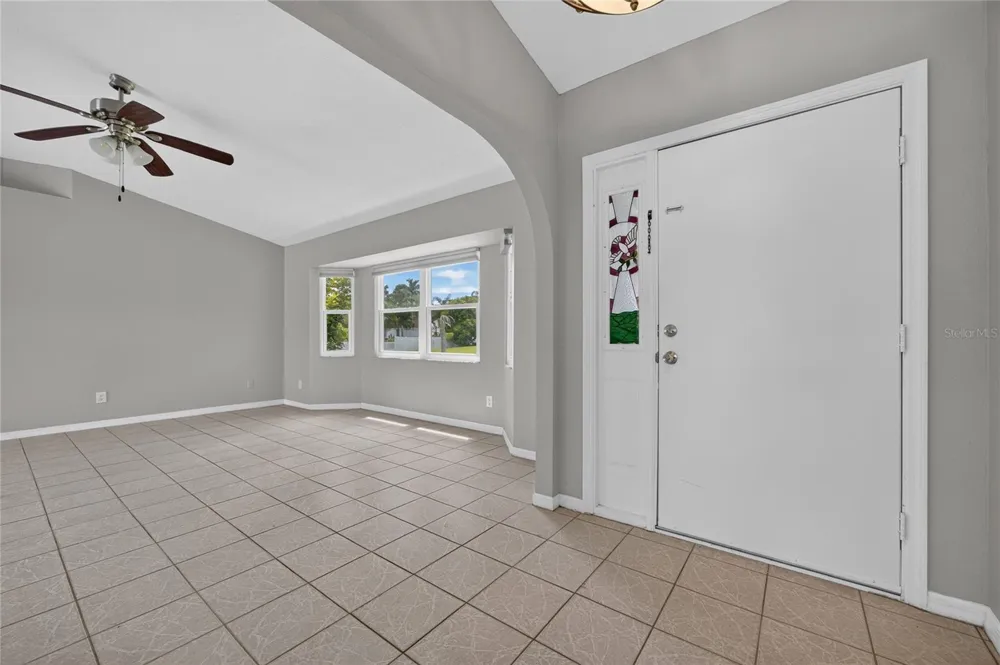 881 RIVIERA LANE NW Port Charlotte, FL 33948