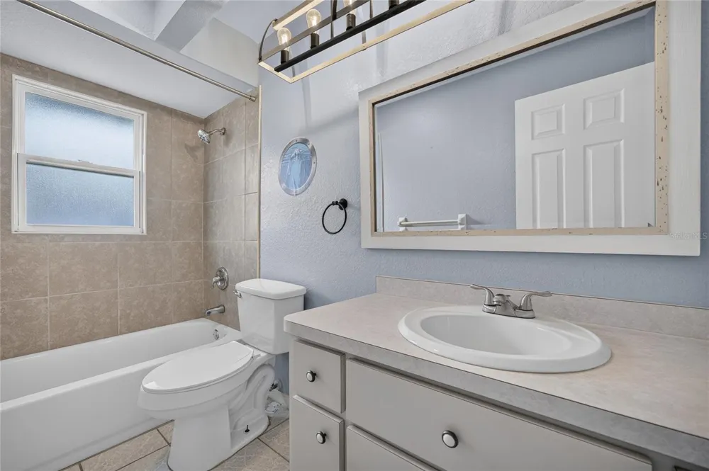881 RIVIERA LANE NW Port Charlotte, FL 33948