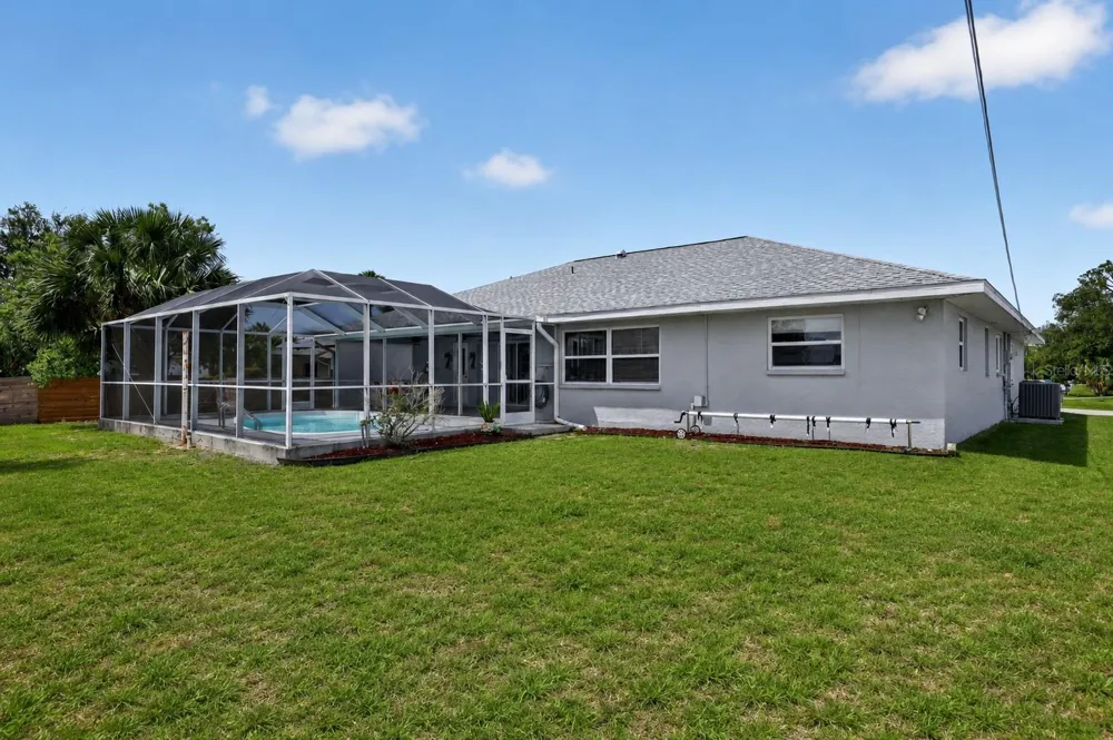 881 RIVIERA LANE NW Port Charlotte, FL 33948