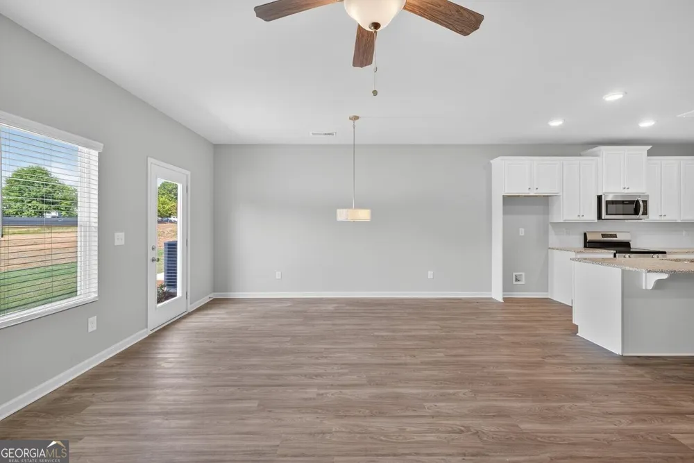 2848 Lillian LN Douglasville, GA 30135
