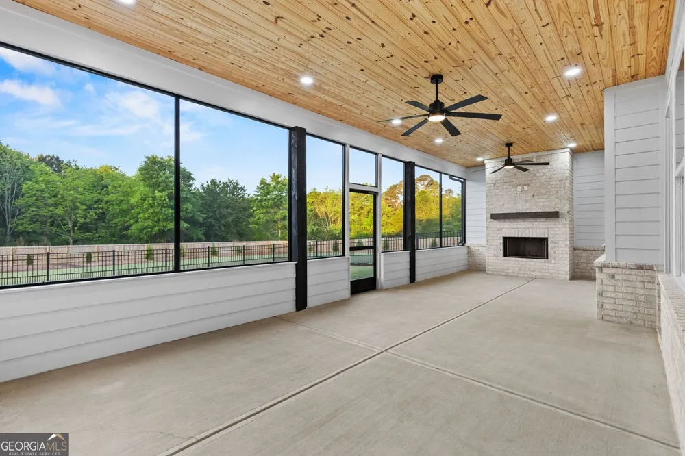 825 Arch Tanner RD Bethlehem, GA 30620