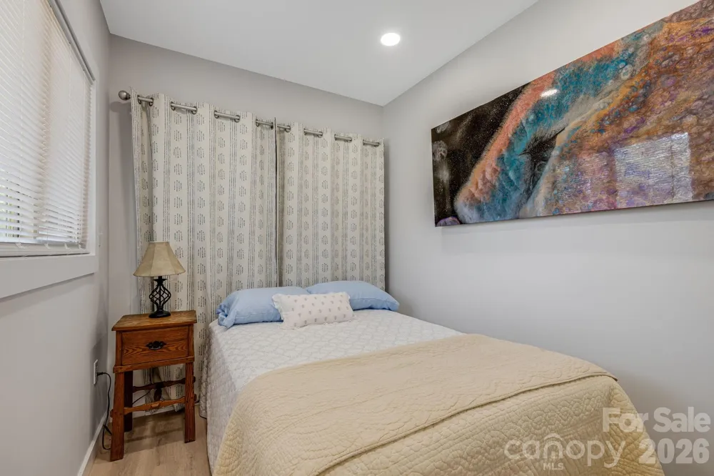 58 Guntertown Road Marshall, NC 28753