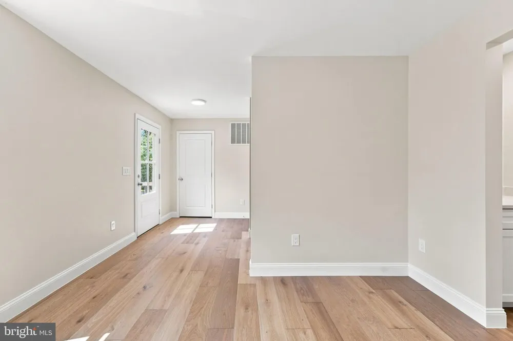 448 CEDAR LANE Bluemont, VA 20135