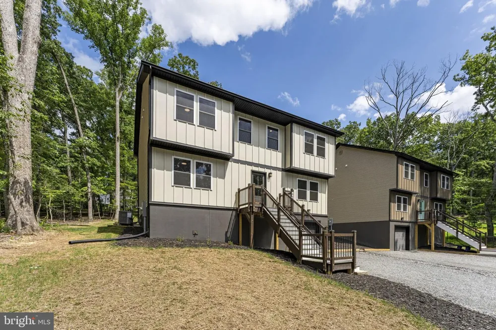 448 CEDAR LANE Bluemont, VA 20135
