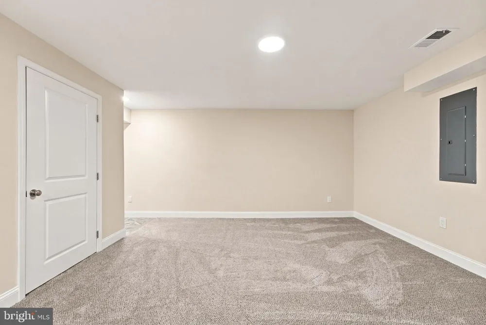 448 CEDAR LANE Bluemont, VA 20135