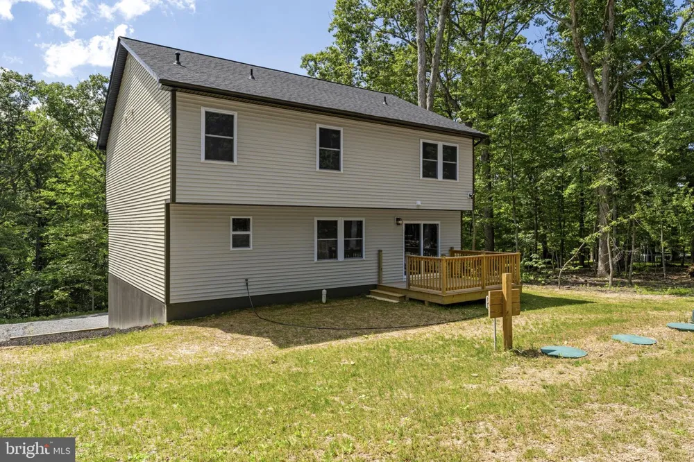 448 CEDAR LANE Bluemont, VA 20135