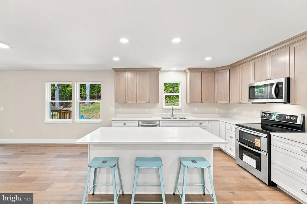 448 CEDAR LANE Bluemont, VA 20135