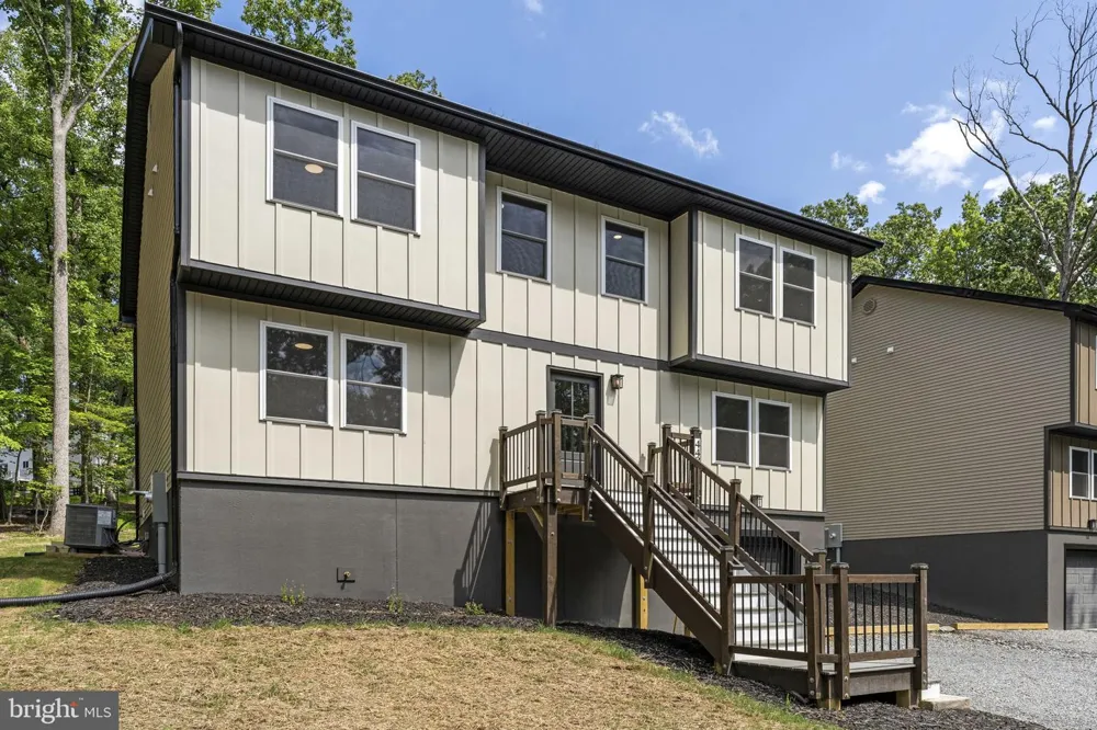 448 CEDAR LANE Bluemont, VA 20135