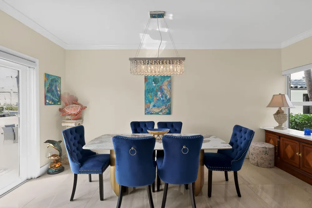 1524 SE 12th Street #6 Fort Lauderdale, FL 33316