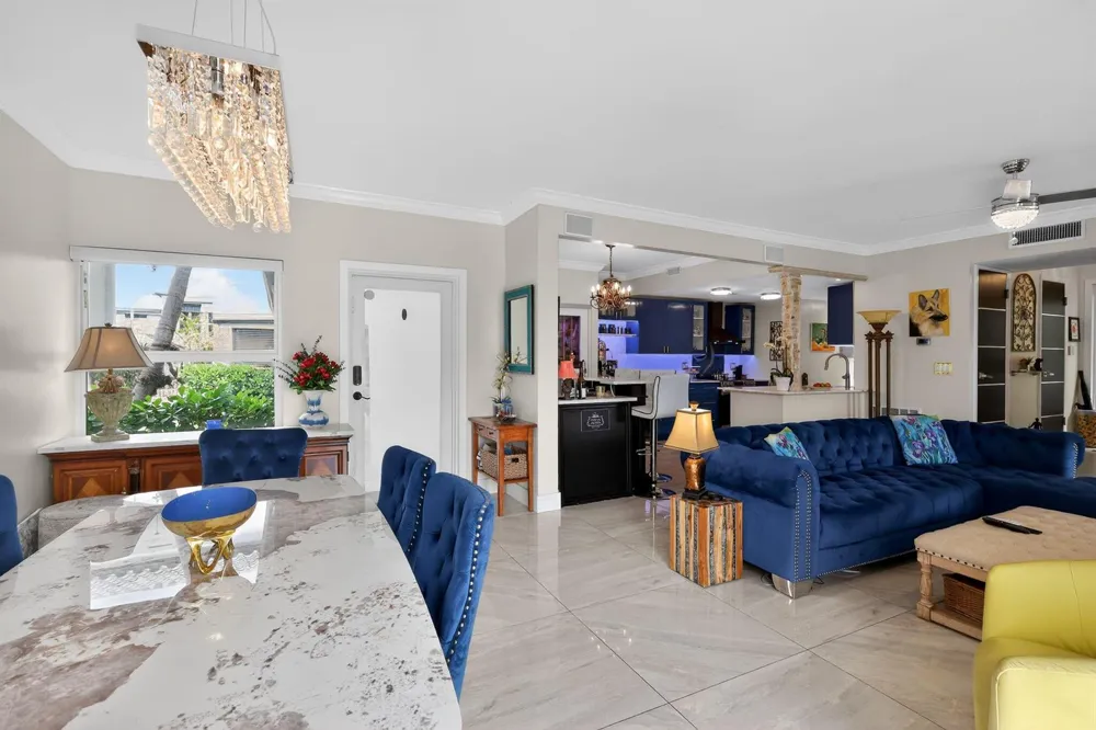 1524 SE 12th Street #6 Fort Lauderdale, FL 33316