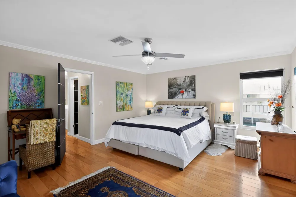 1524 SE 12th Street #6 Fort Lauderdale, FL 33316
