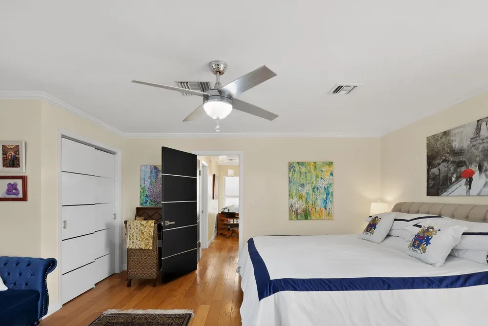 1524 SE 12th Street #6 Fort Lauderdale, FL 33316