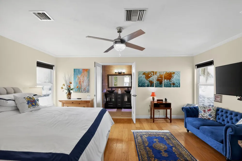 1524 SE 12th Street #6 Fort Lauderdale, FL 33316