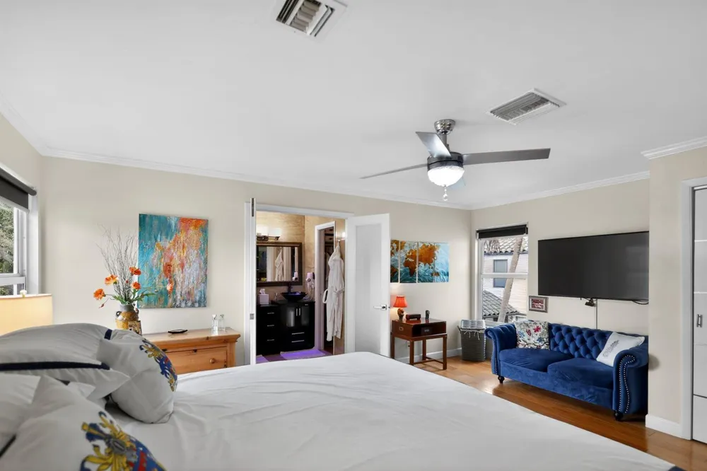 1524 SE 12th Street #6 Fort Lauderdale, FL 33316