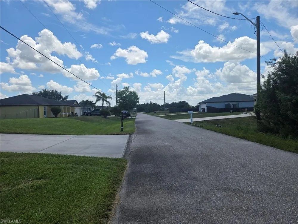2011 Xelda Avenue Lehigh Acres, FL 33971