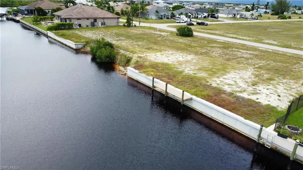 3338 NW 47th Avenue Cape Coral, FL 33993