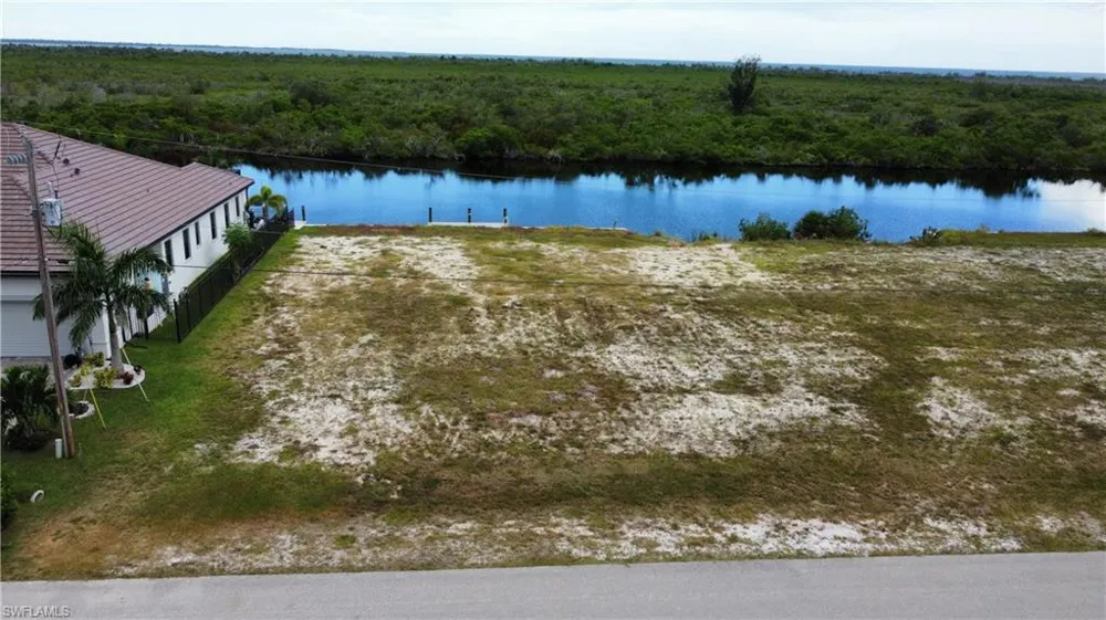 3338 NW 47th Avenue Cape Coral, FL 33993