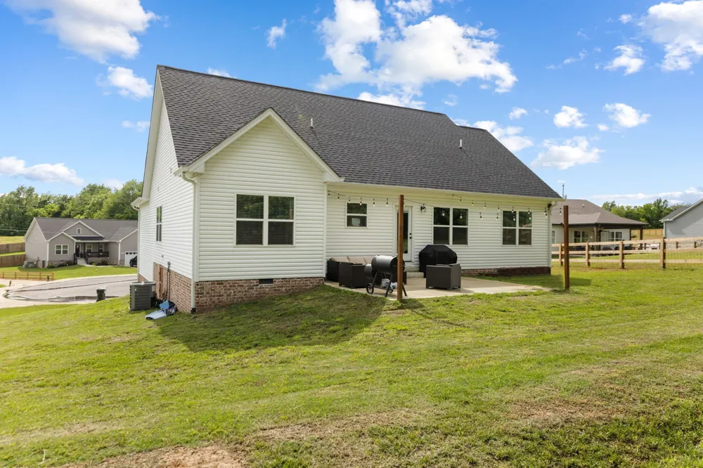 1578 Angus Way Greenbrier, TN 37073
