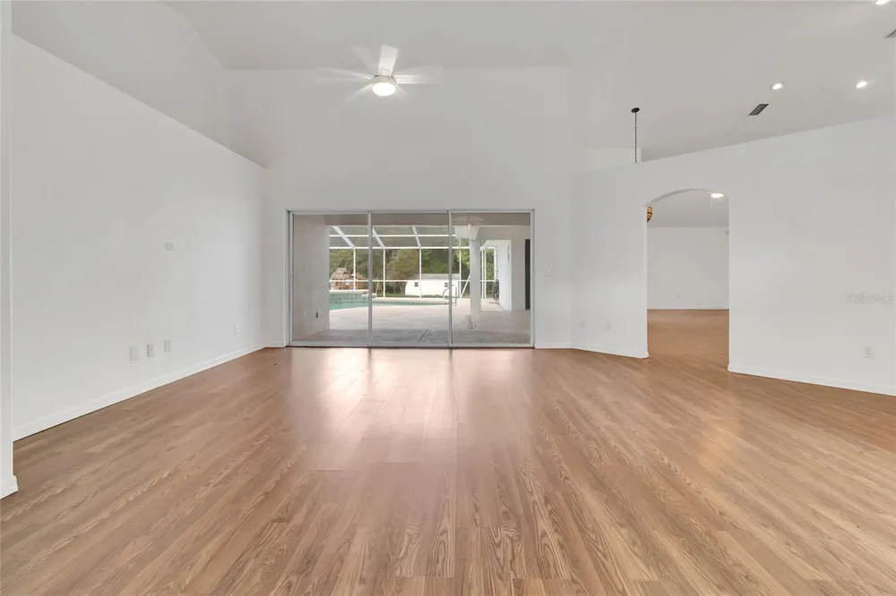 6856 NE 61ST AVENUE ROAD Silver Springs, FL 34488