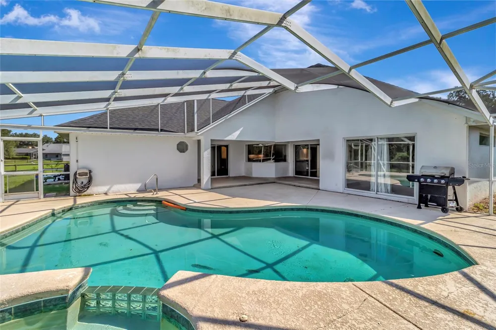 6856 NE 61ST AVENUE ROAD Silver Springs, FL 34488