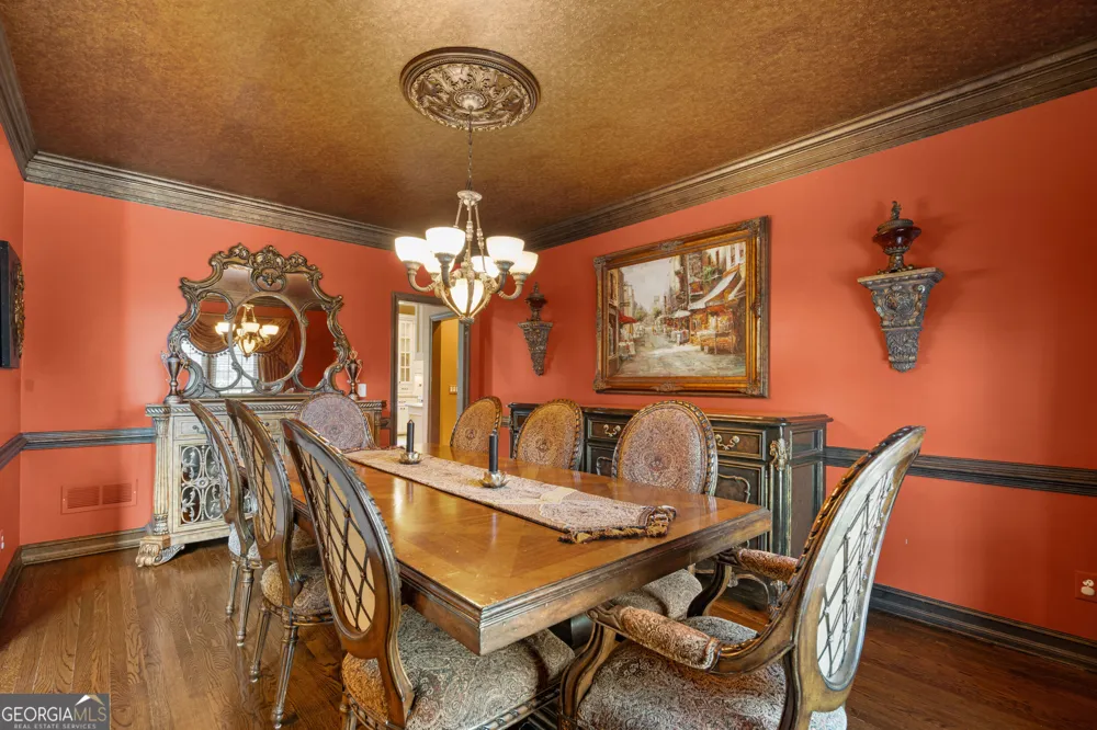 10295 Groomsbridge RD Johns Creek, GA 30022