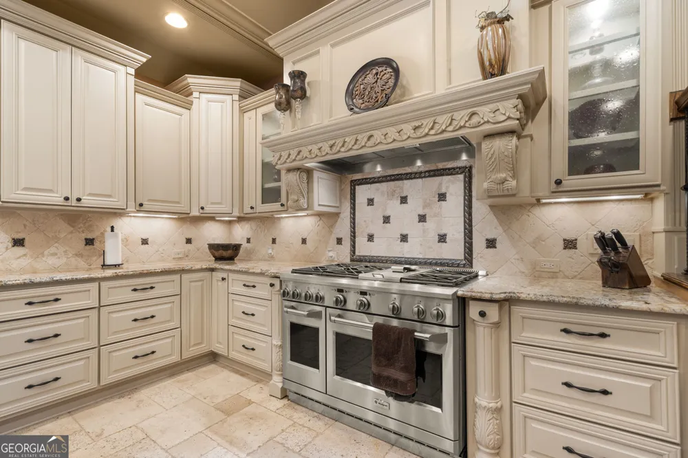 10295 Groomsbridge RD Johns Creek, GA 30022