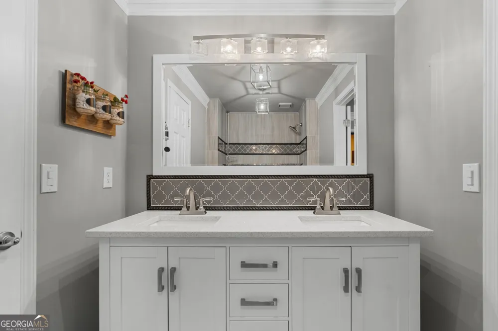 10295 Groomsbridge RD Johns Creek, GA 30022