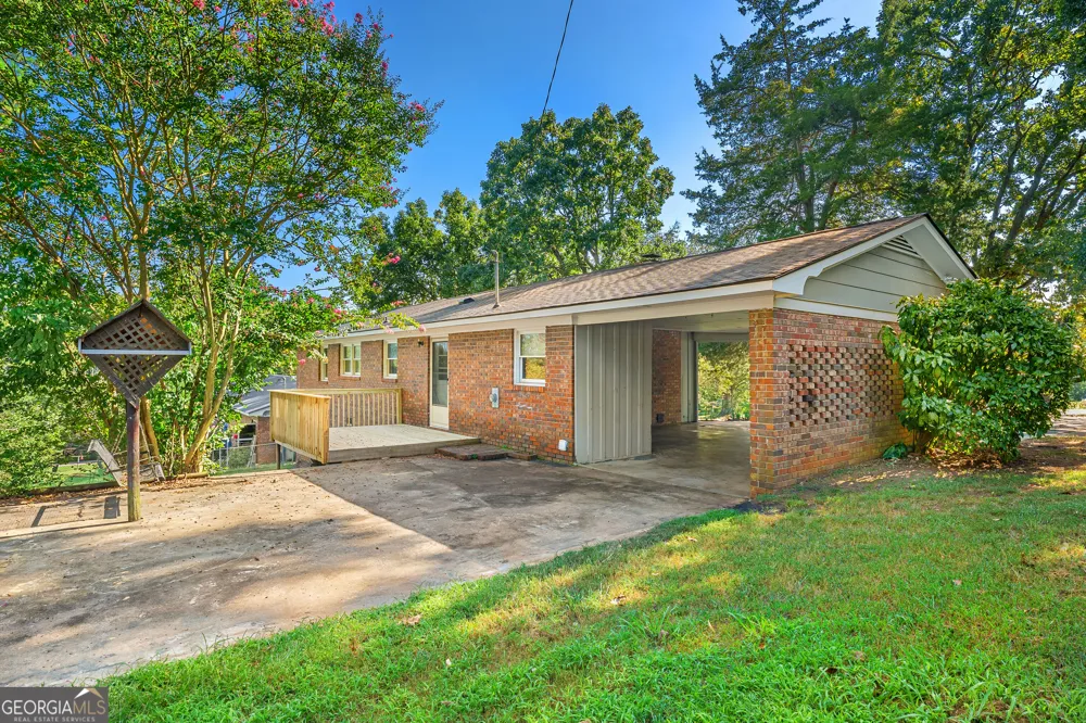 1172 Shoal Creek Church RD Lavonia, GA 30553