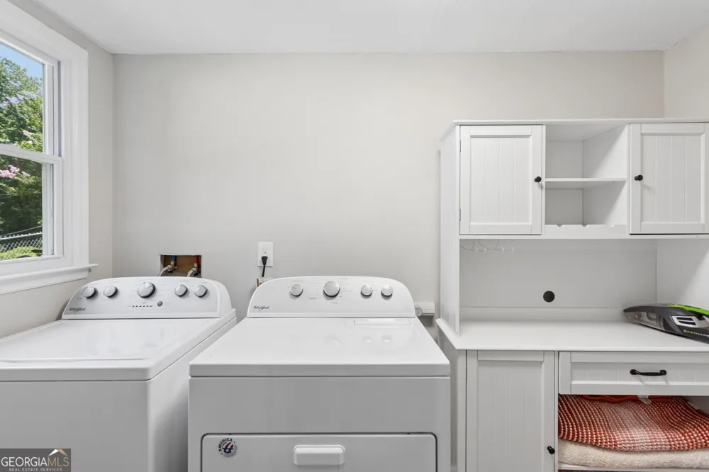 212 Simpson DR NE Kennesaw, GA 30144