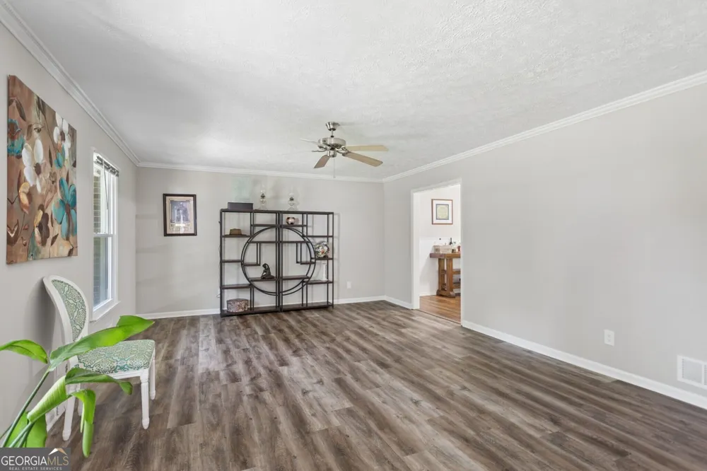 212 Simpson DR NE Kennesaw, GA 30144
