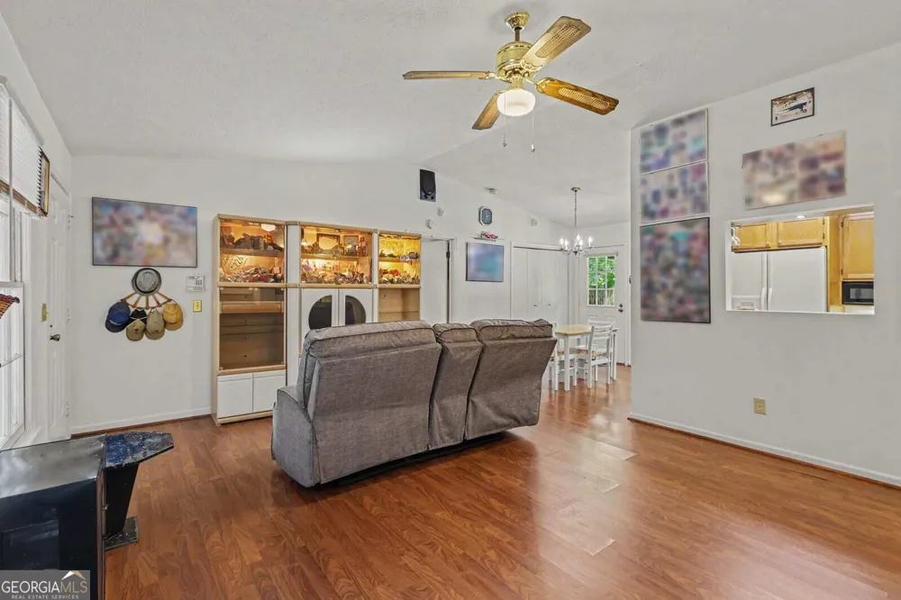 107 Pine Haven DR Carrollton, GA 30116