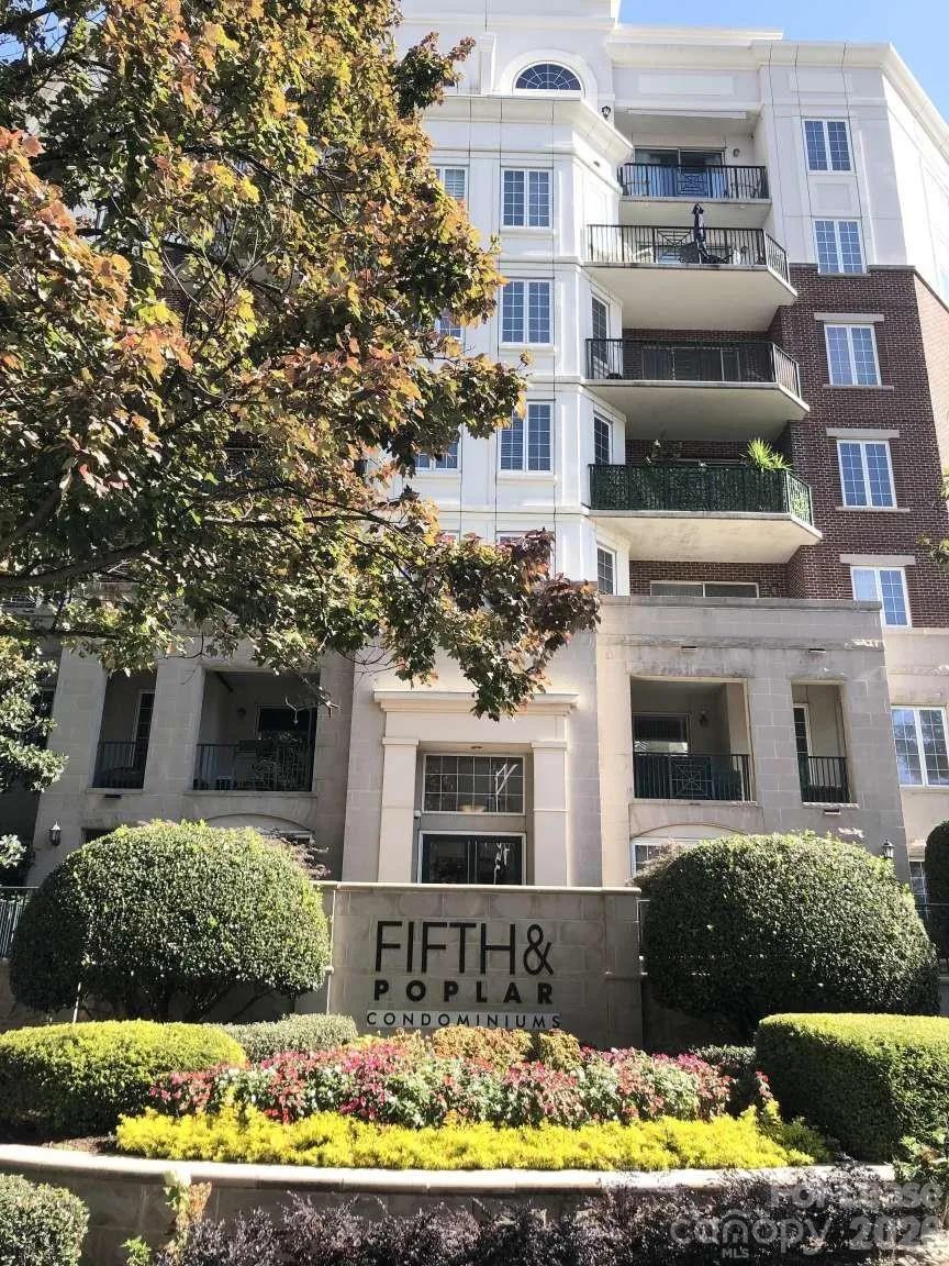 300 W 5th Street #546 Charlotte, NC 28202