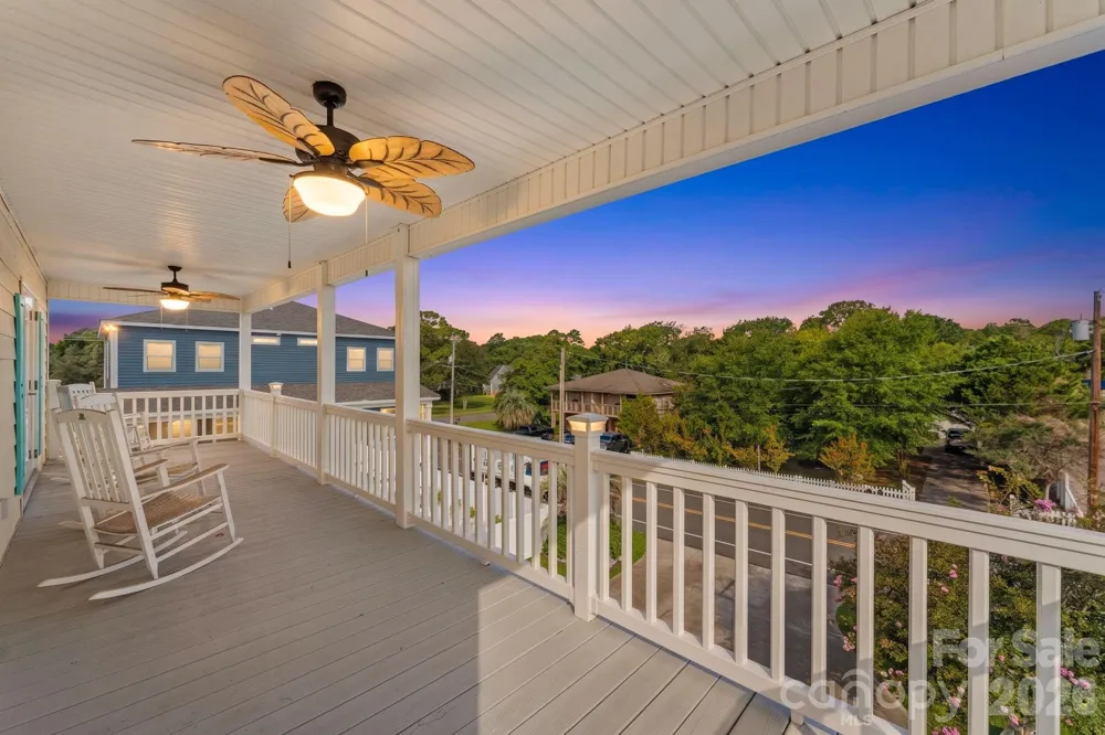 2009 Hillside Drive S North Myrtle Beach, SC 29582