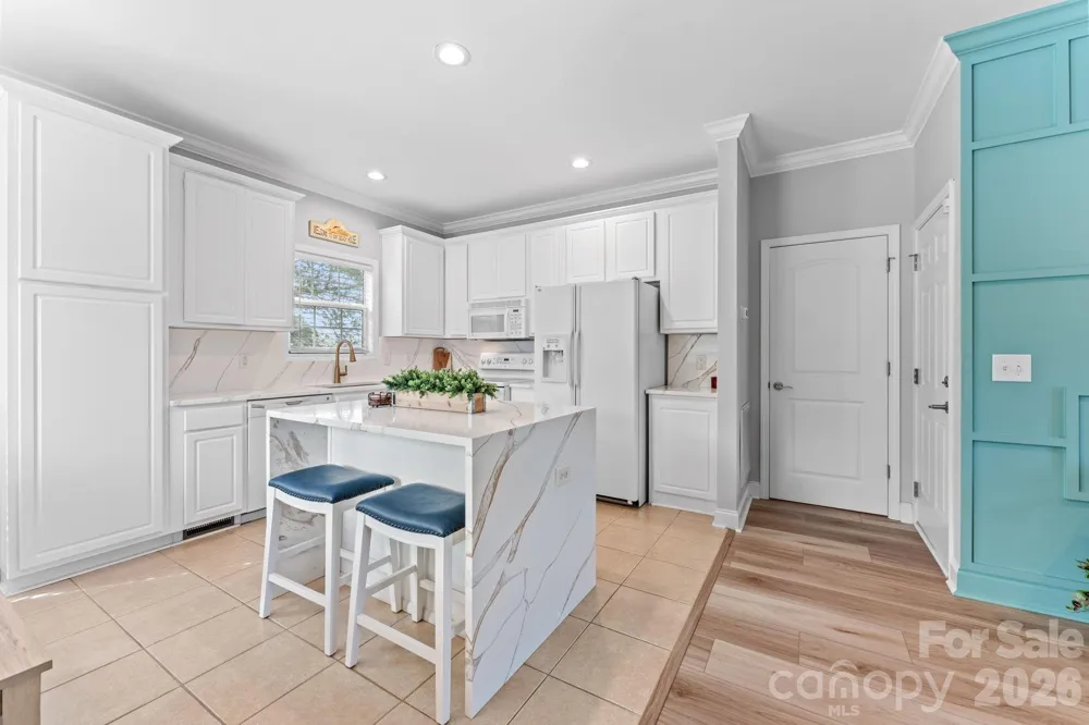 2009 Hillside Drive S North Myrtle Beach, SC 29582